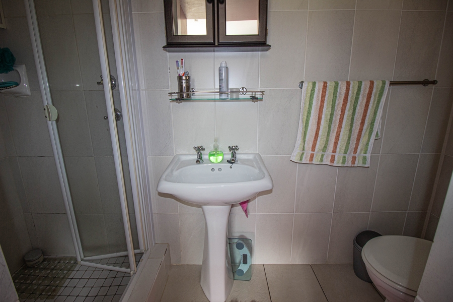 4 Bedroom Property for Sale in Franskraal Western Cape